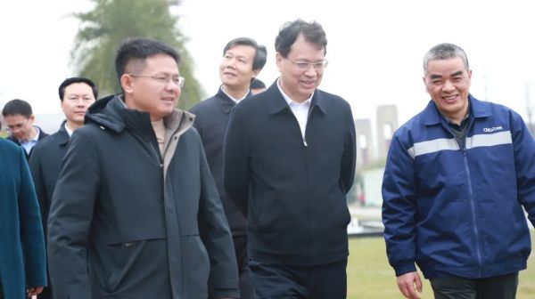 成績突飛猛進(jìn) | 時隔兩年，貴州省副省長郭錫文再訪中偉
